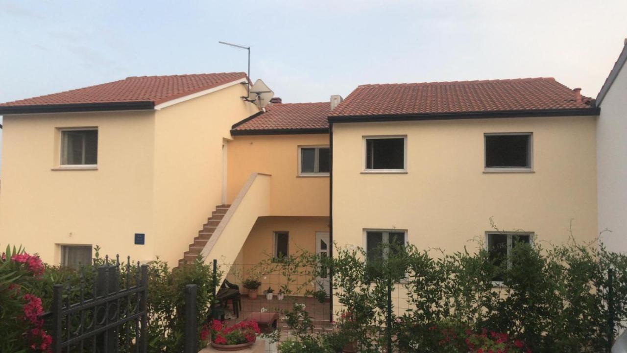 Villa Vinki Vinkuran Exterior foto